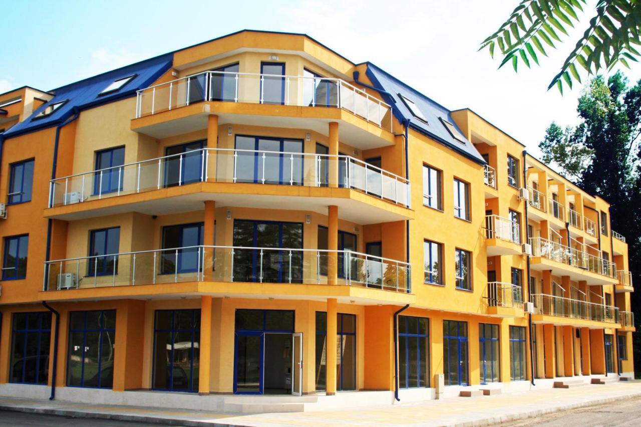 Solei Apartments Приморско Экстерьер фото