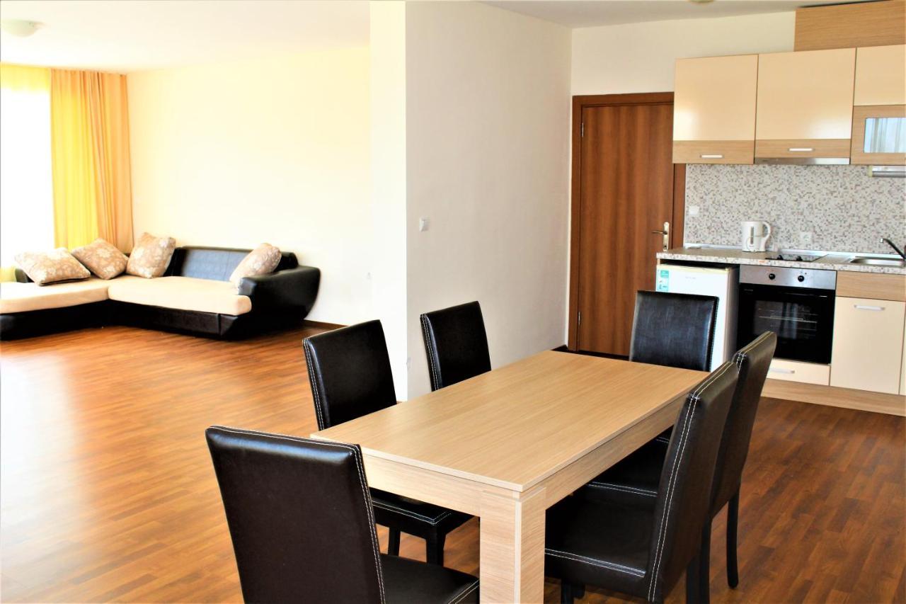 Solei Apartments Приморско Экстерьер фото