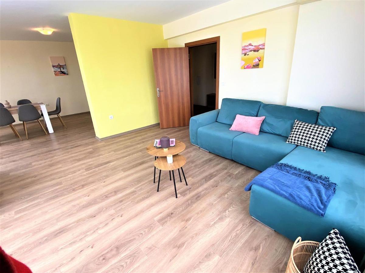 Solei Apartments Приморско Экстерьер фото