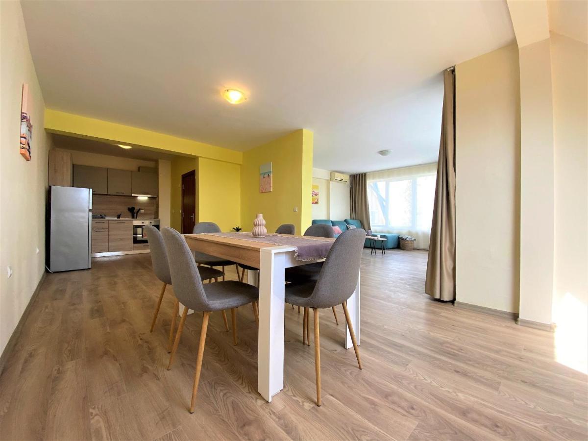Solei Apartments Приморско Экстерьер фото