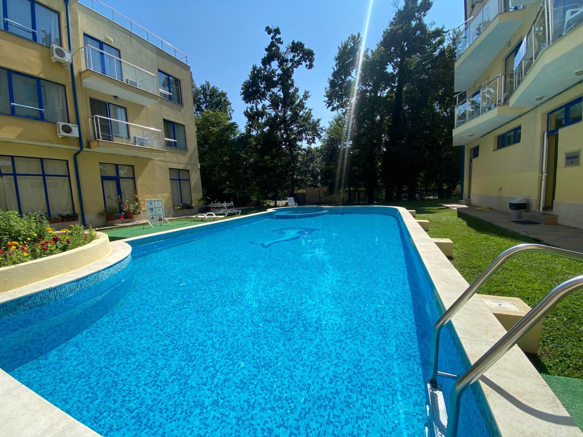 Solei Apartments Приморско Экстерьер фото